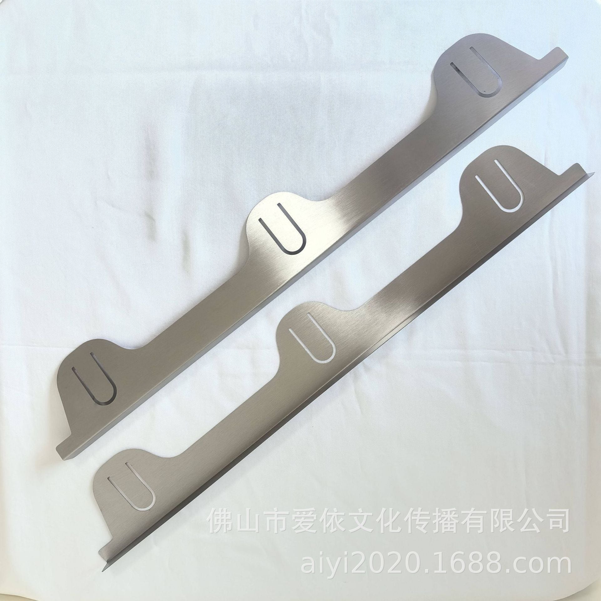 In stock! Amazon hot sale! Stainless steel stove gap cover kitchen counter gap bar cross-border hot!